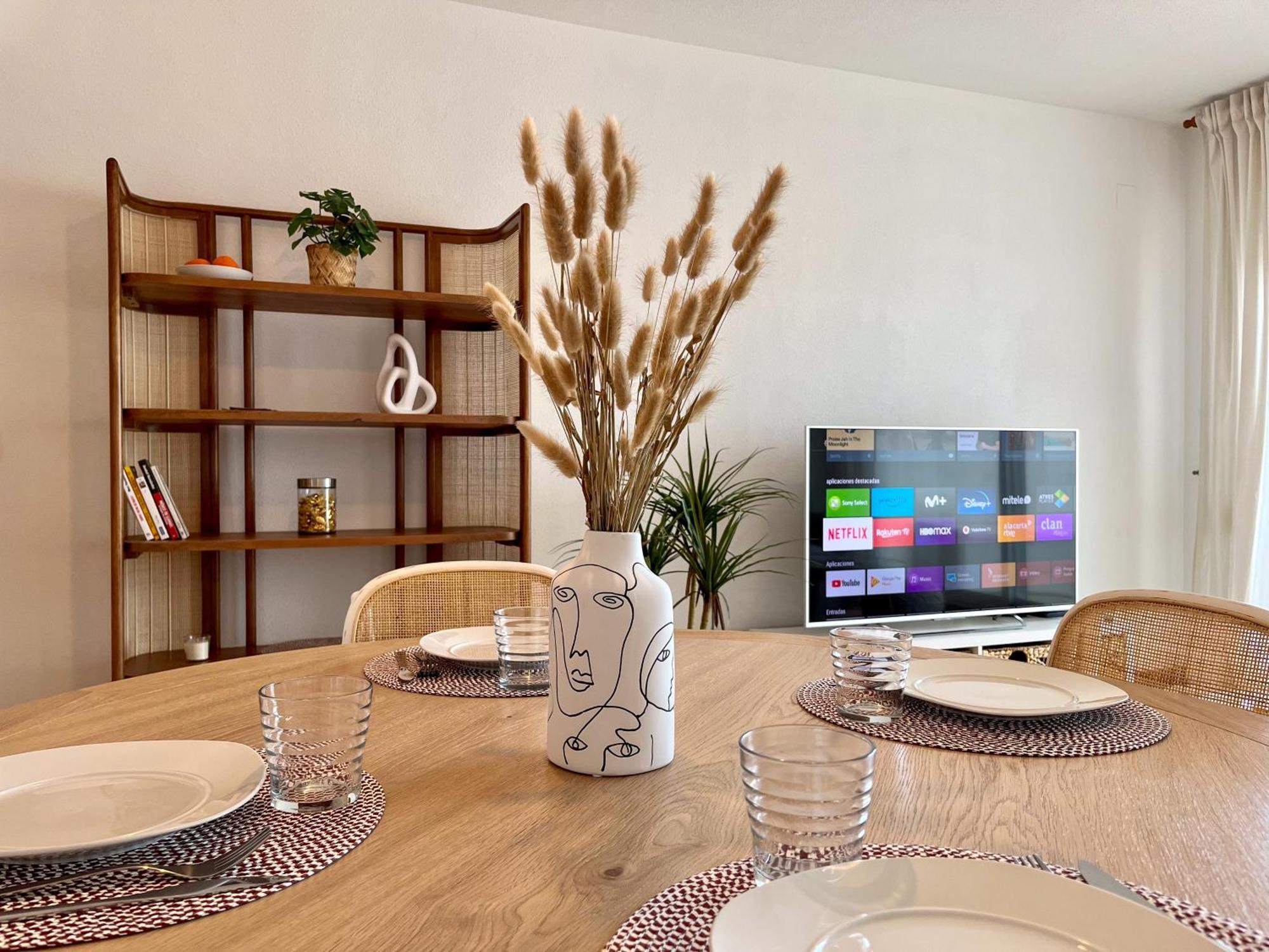 Appartement Spacieux Avec Terrasse Et Piscine Benalmadena Luaran gambar